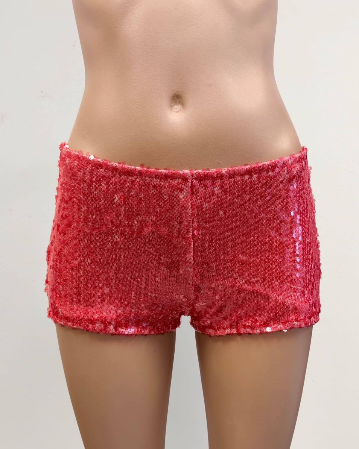 SHORT ESME