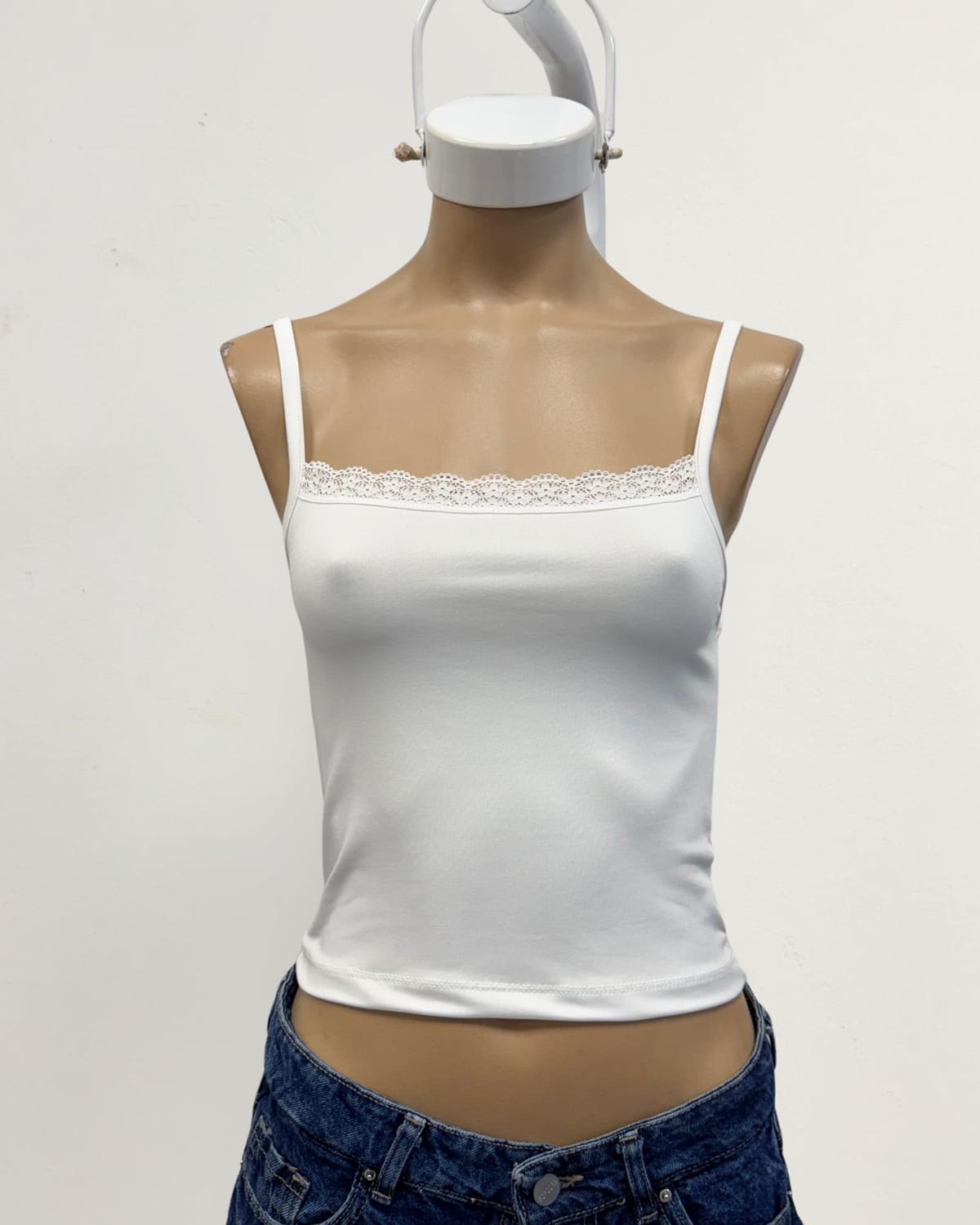 TOP DELFINA