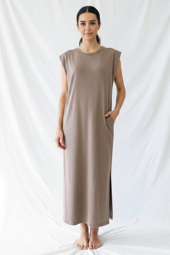 #9602 Vestido ribb con lycra con bolsillos, tajos y etiqueta standard "Alhambra"