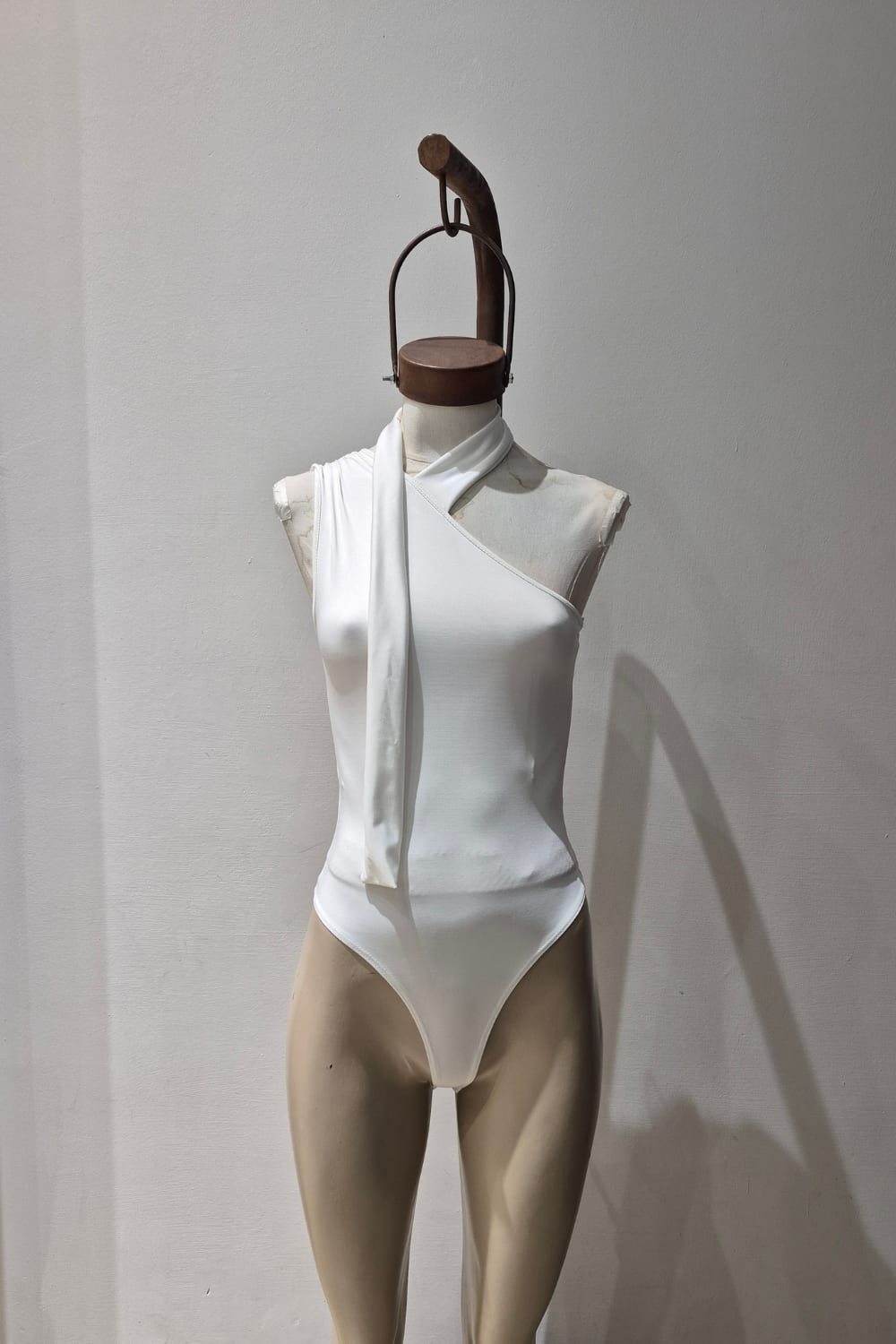 BODY PETALO