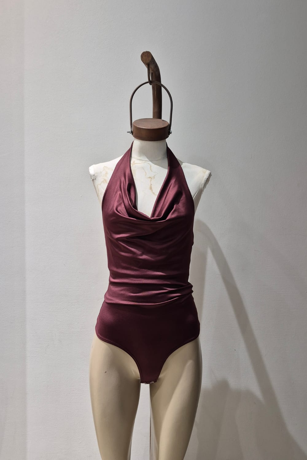 BODY CAROL